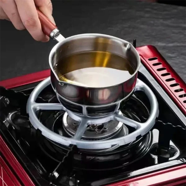 sg-11134201-7rdxt-m0lgk6rxg9hg38.webp Stainless Steel Mini Oil Pan with Wooden Handle | 150ml / 300ml Small Milk & Hot Oil Pot